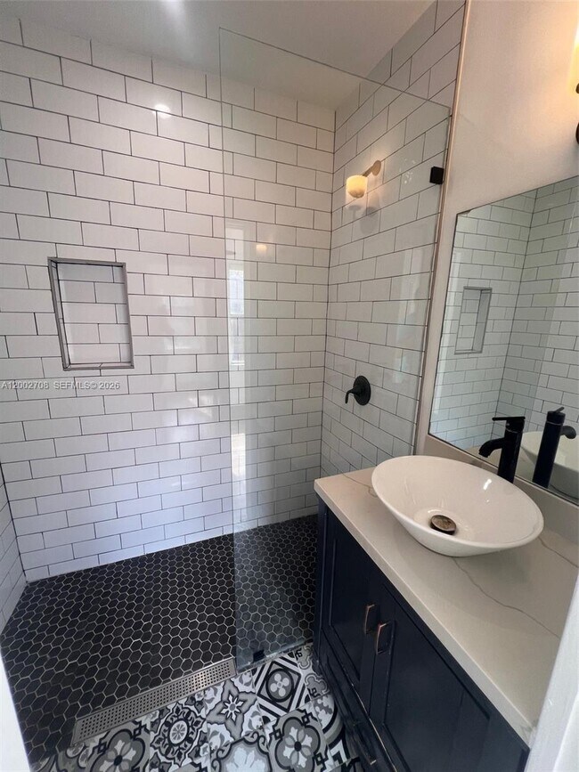 Building Photo - 2272 SW 11th Terrace