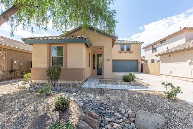 Building Photo - 1701 W Flamingo Dr