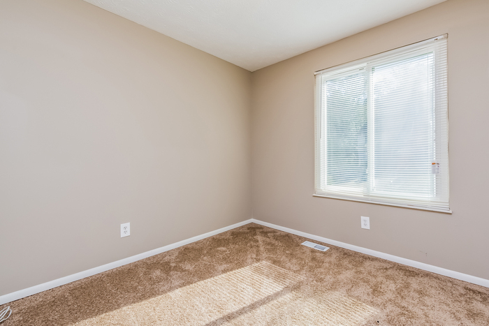 Building Photo - 4784 White Oak Trail