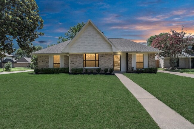 Building Photo - 2514 Trailside Ct