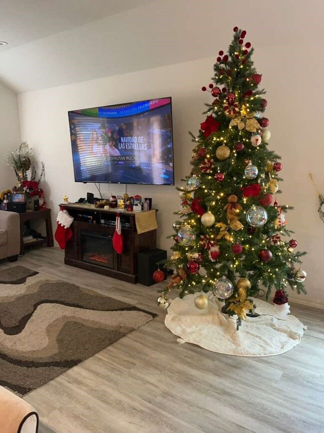 Building Photo - 31014 Brightwell Bnd