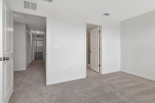Building Photo - 14060 Lilac Sky Ter