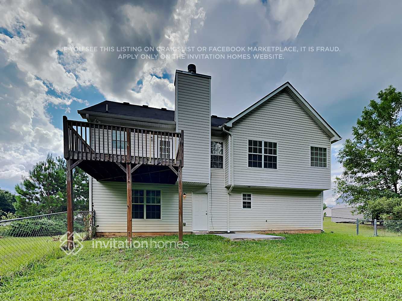 Building Photo - 661 Tipperary Rd