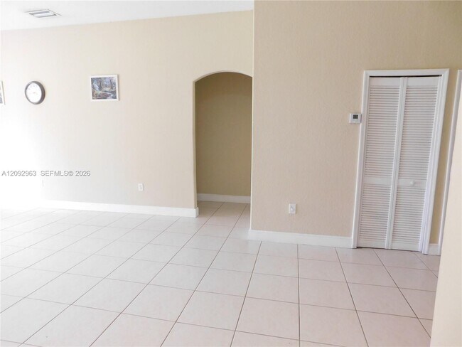 Building Photo - 21800 SW 184th Pl