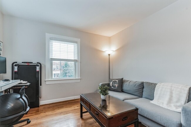 Building Photo - 2601 16th St S