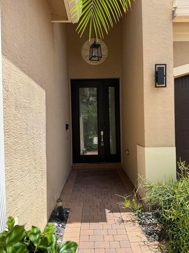 Building Photo - 14572 White Jade Terrace