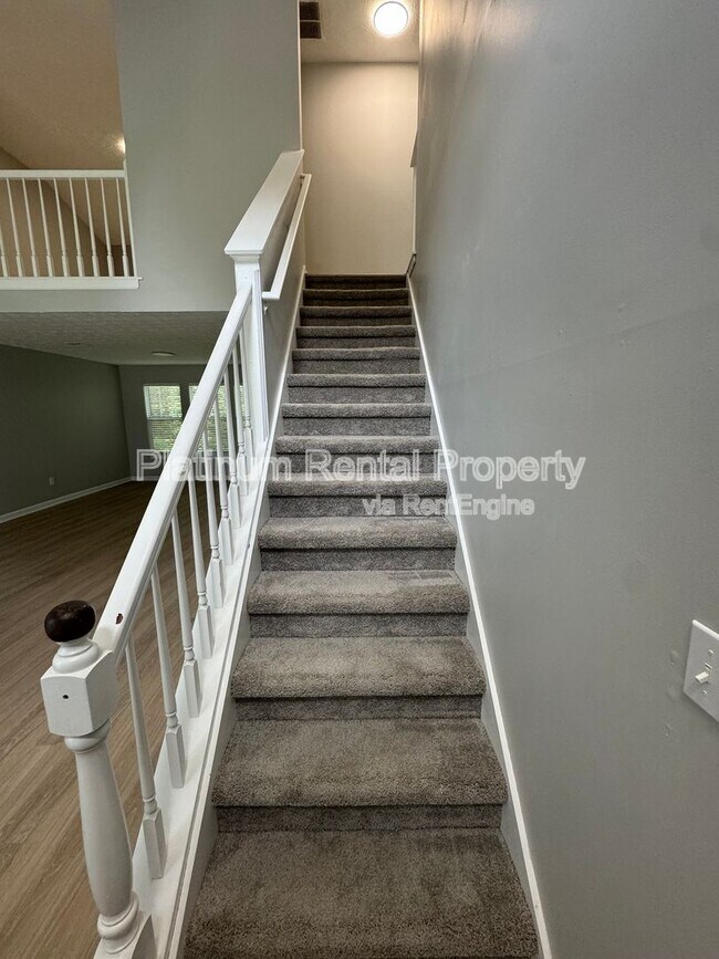 Building Photo - 1451 Glynview Cir