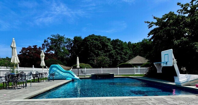 Building Photo - 41 Seafield Ln