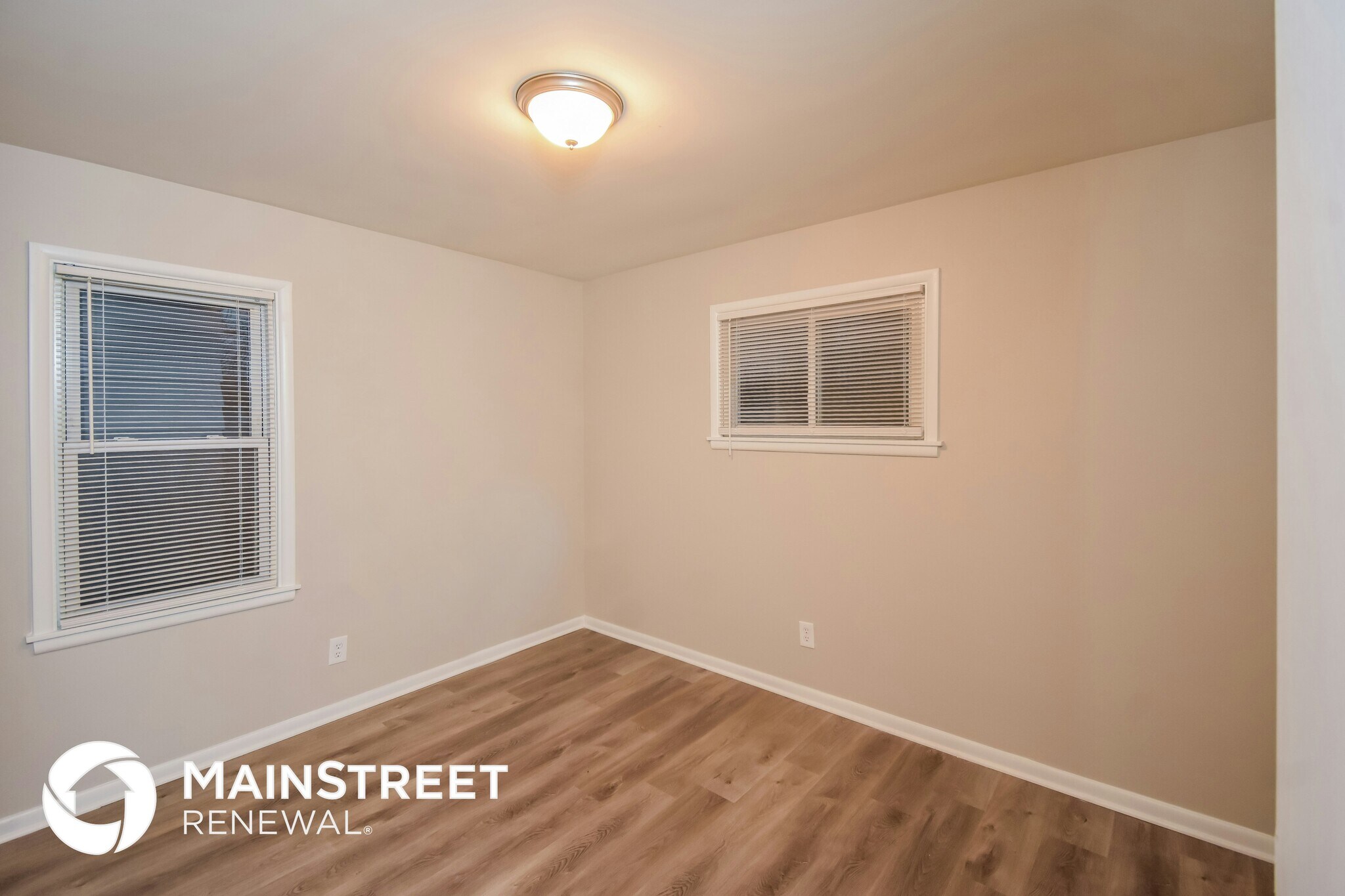 Building Photo - 5234 E 20th St