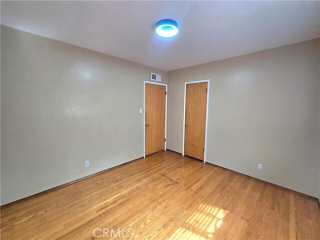 Building Photo - 932 W Granada Ct