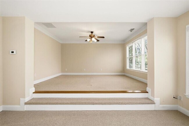 Building Photo - 2532 Village Creek Landing SE