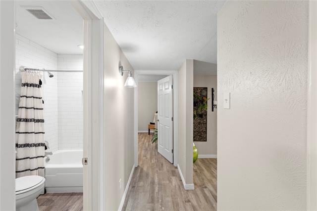 Building Photo - 5005 Overton Cir