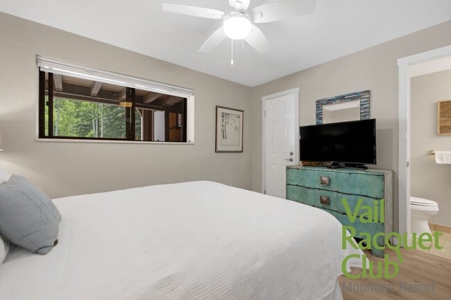 Building Photo - 4610 Vail Racquet Club Dr
