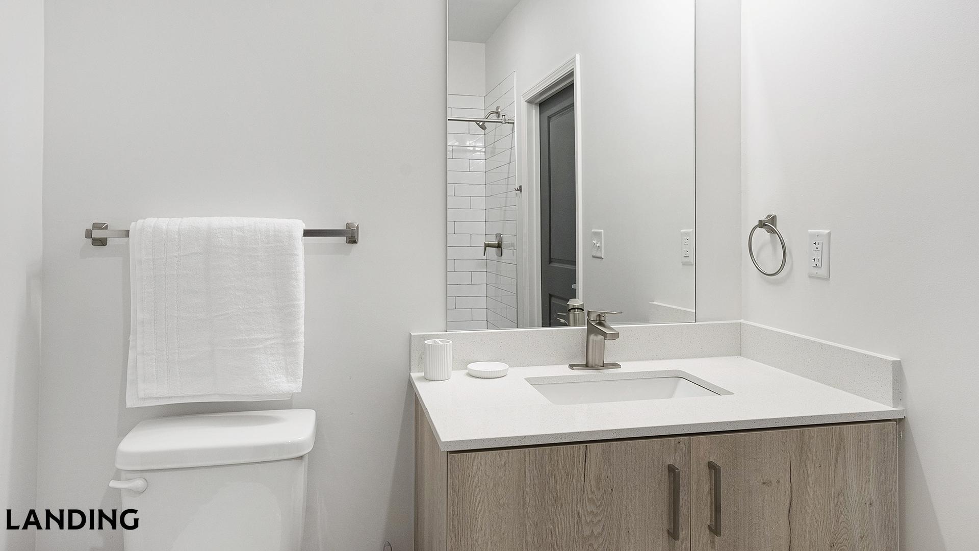 Building Photo - 2800 Milan Ct