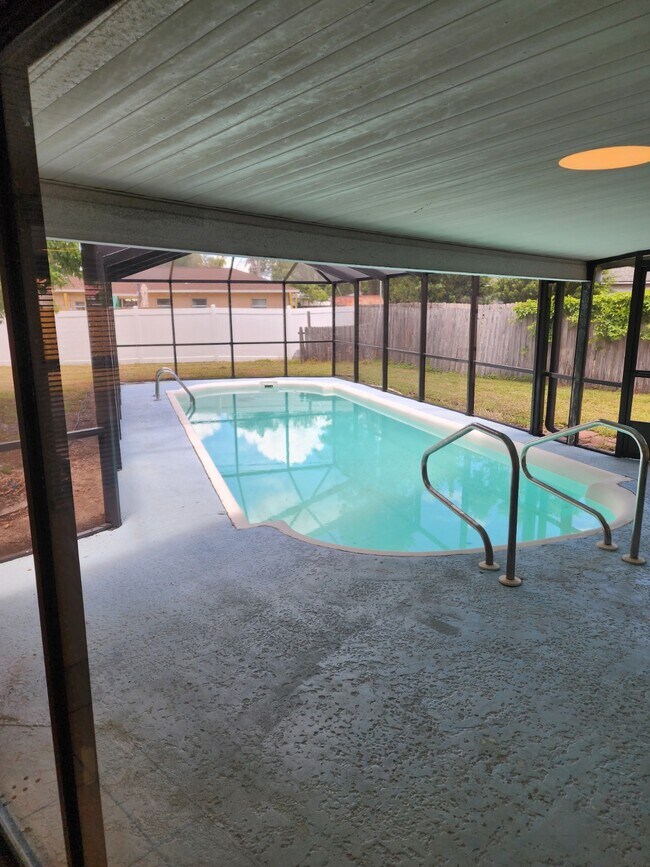 Building Photo - 5299 32nd Terrace N