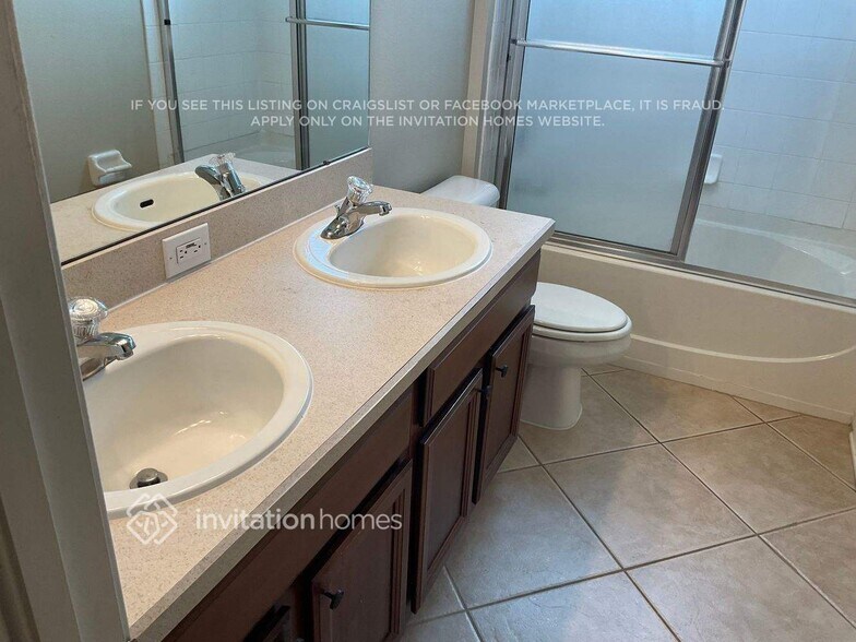 Building Photo - 2507 Bonterra Blvd
