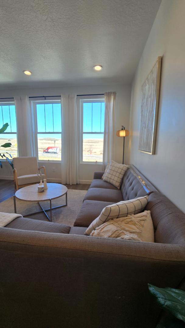 Building Photo - 7003 S Jordan Pkwy W