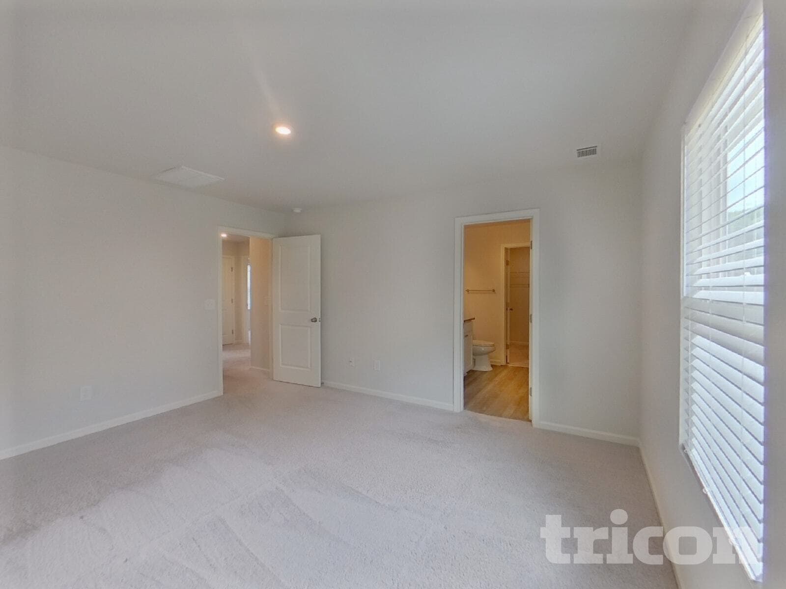 Building Photo - 507 Dayspring Dr