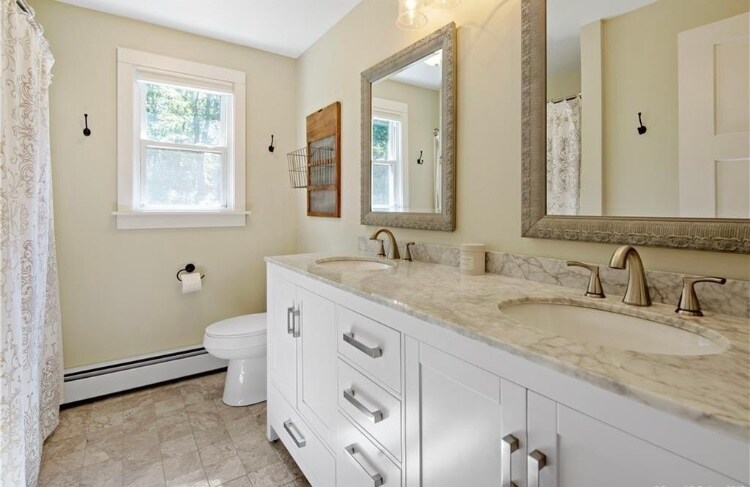 Building Photo - 20 Oxbow Dr