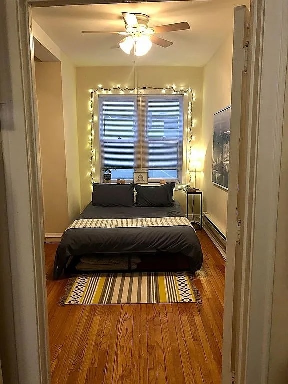 Building Photo - 3917 N Southport Ave