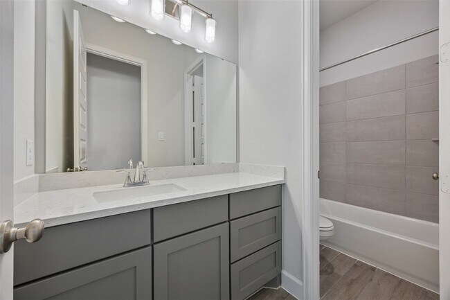 Building Photo - 26310 Meadow Bliss Wy