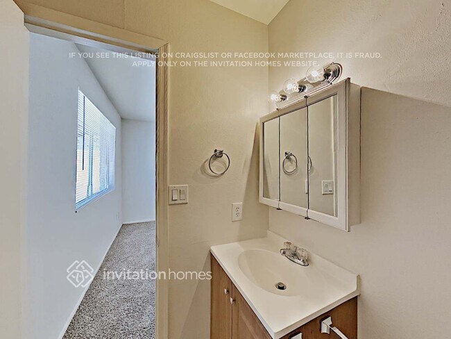 Building Photo - 7149 W Cavalier Dr