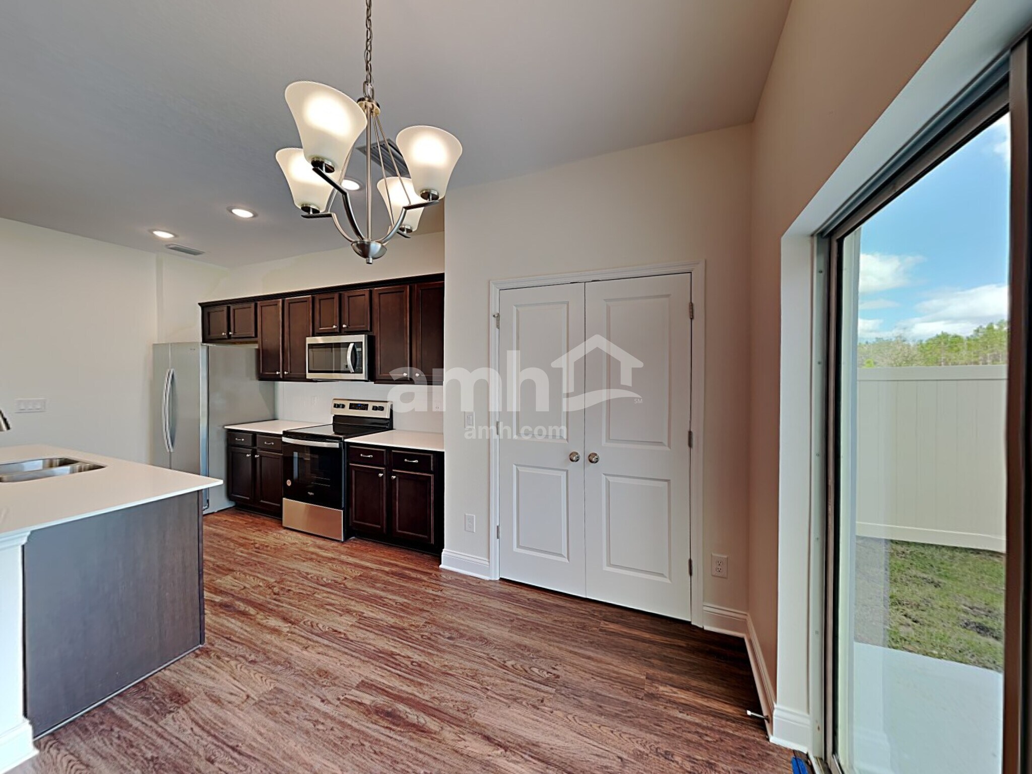 Building Photo - 6014 Little Blf Cir