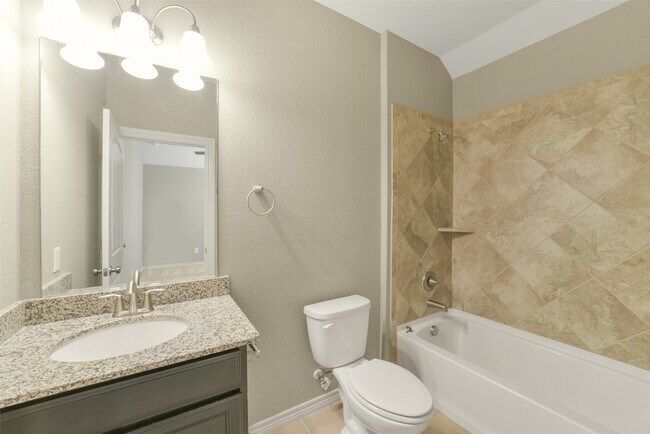 Building Photo - 9651 Thimbleweed Dr