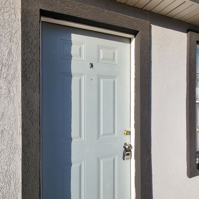 Building Photo - 206 N Mississippi St