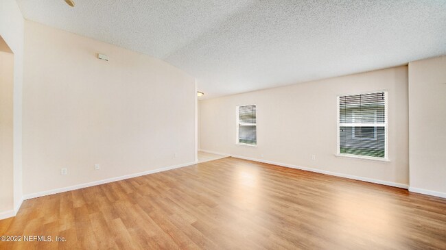 Building Photo - 346 Van Gogh Cir