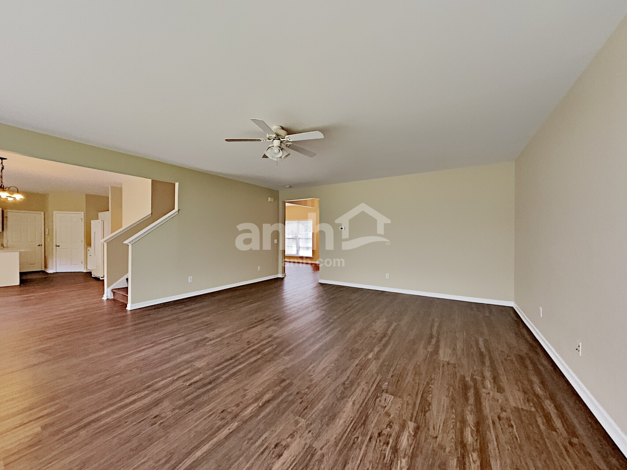Building Photo - 302 Forest Bend Dr