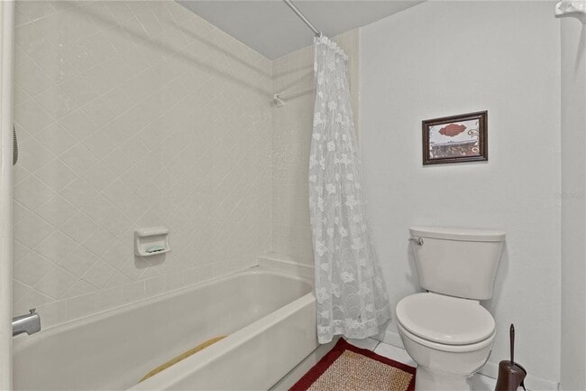 Building Photo - 1942 Golf View Dr