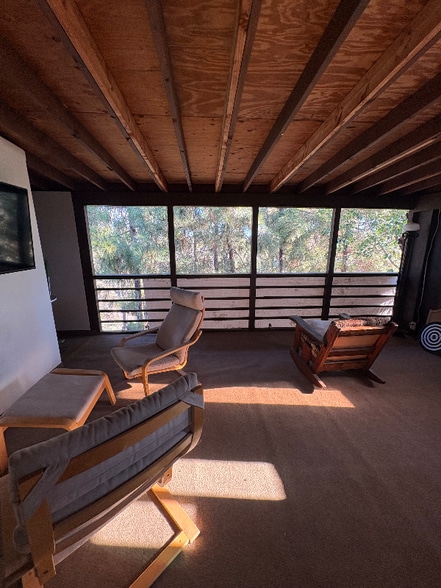 Building Photo - 4061 Taos Dr