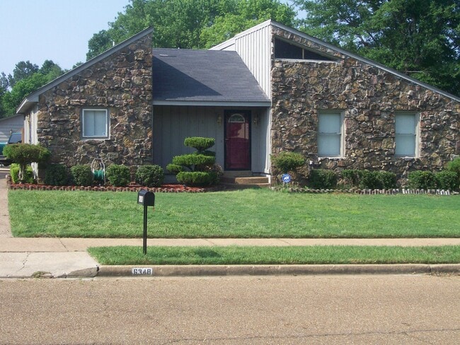 Building Photo - 6348 Ridgeline Dr