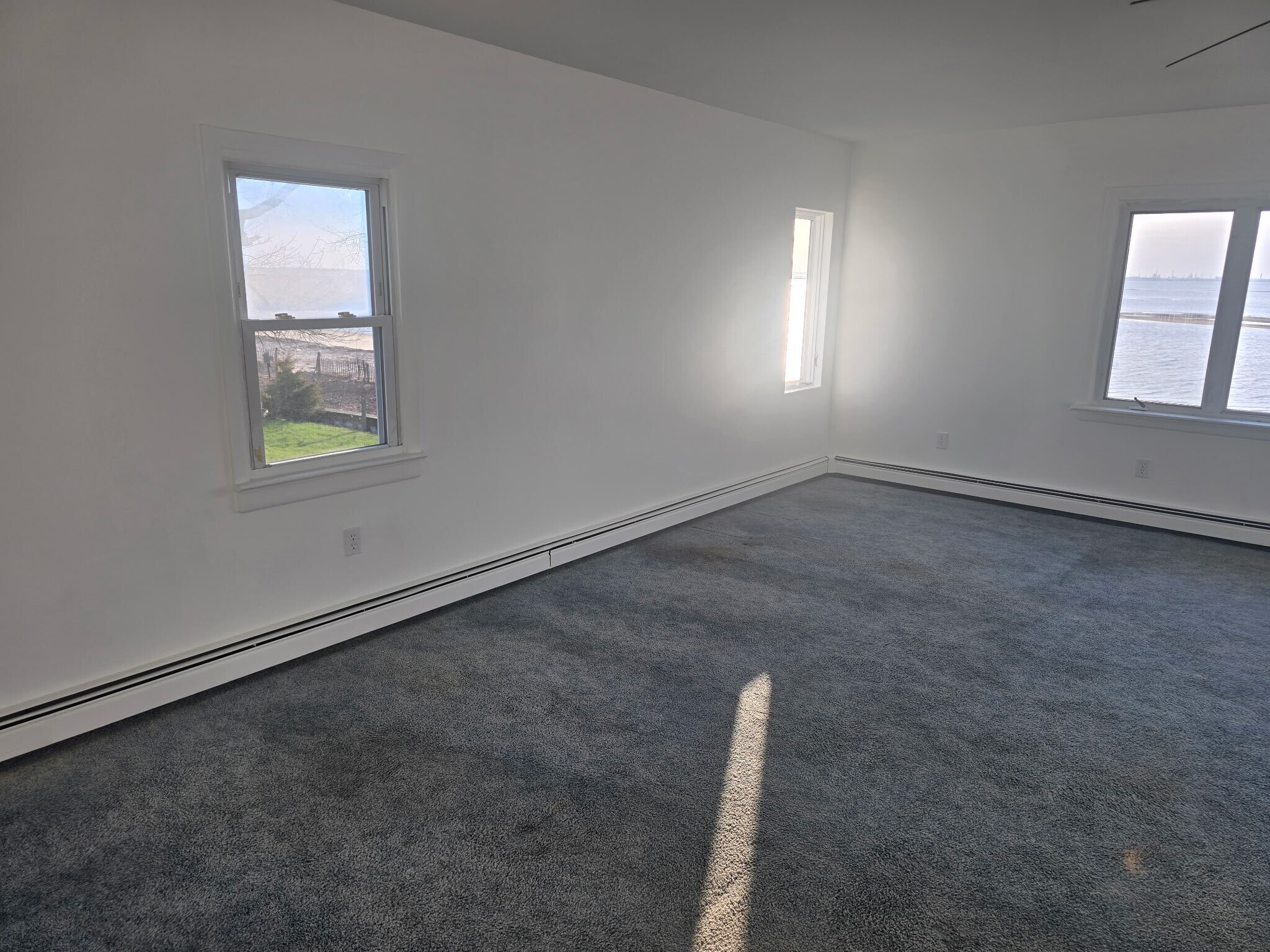 Building Photo - 18 Slape Ave