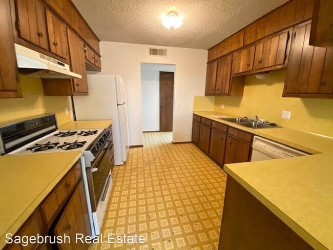 Building Photo - 3 br, 2 bath House - 2108 Glenarm