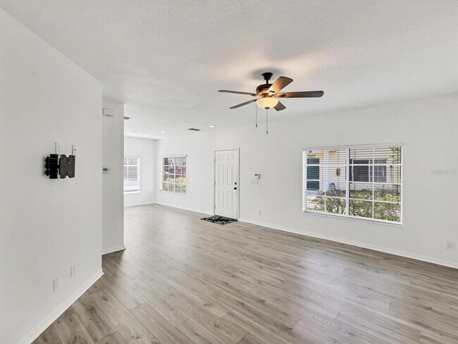 Building Photo - 262 Cape Harbour Loop