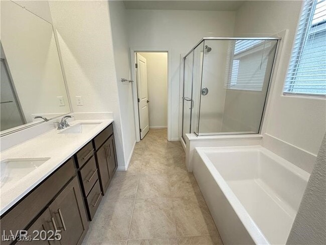 Building Photo - 1432 Nocturnal Flight St