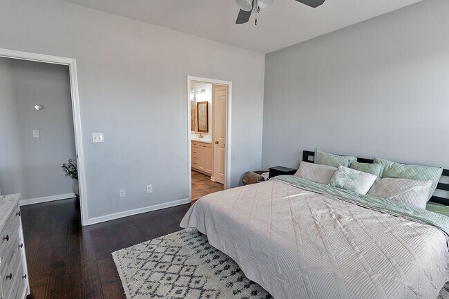 Building Photo - Available 6/01/26 in Woodland Creek