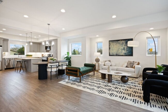 Building Photo - New 2BD, 3BA Arvada Townhome with Bonus Flex Room