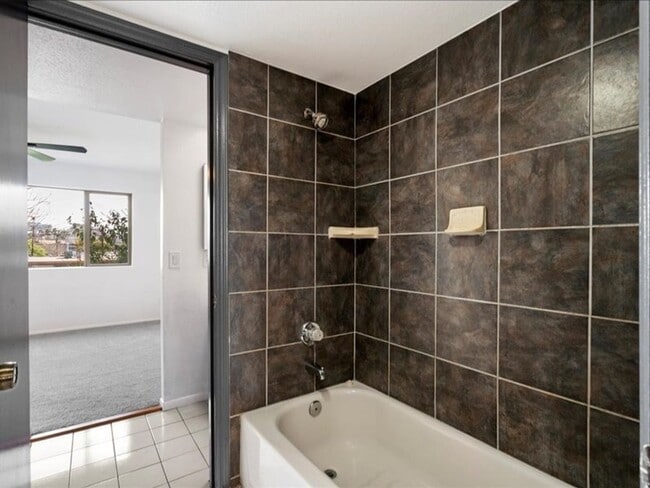 Building Photo - Charming 2BR Condo in Tempe