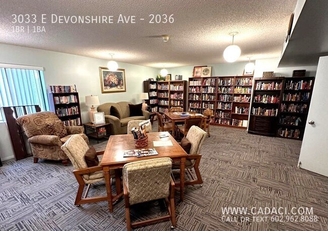 Building Photo - 3033 E Devonshire Ave