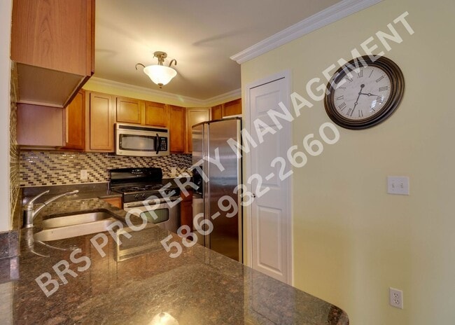 Building Photo - Move In Ready 2 Bd 2 BA Condo in Shelby Twp
