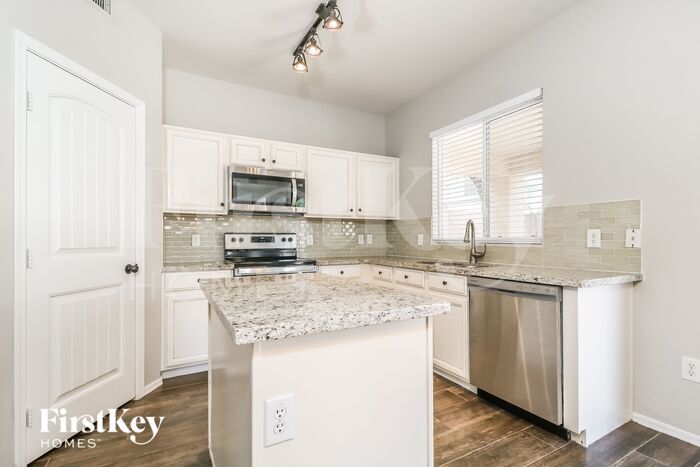 Building Photo - 3035 W Perdido Way