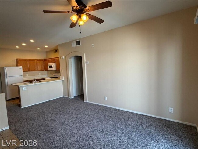 Building Photo - Green Valley 1BR Condo with Quartz Counters, Pool & Covered Parking