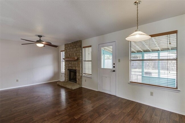 Building Photo - 13210 Marrero Dr