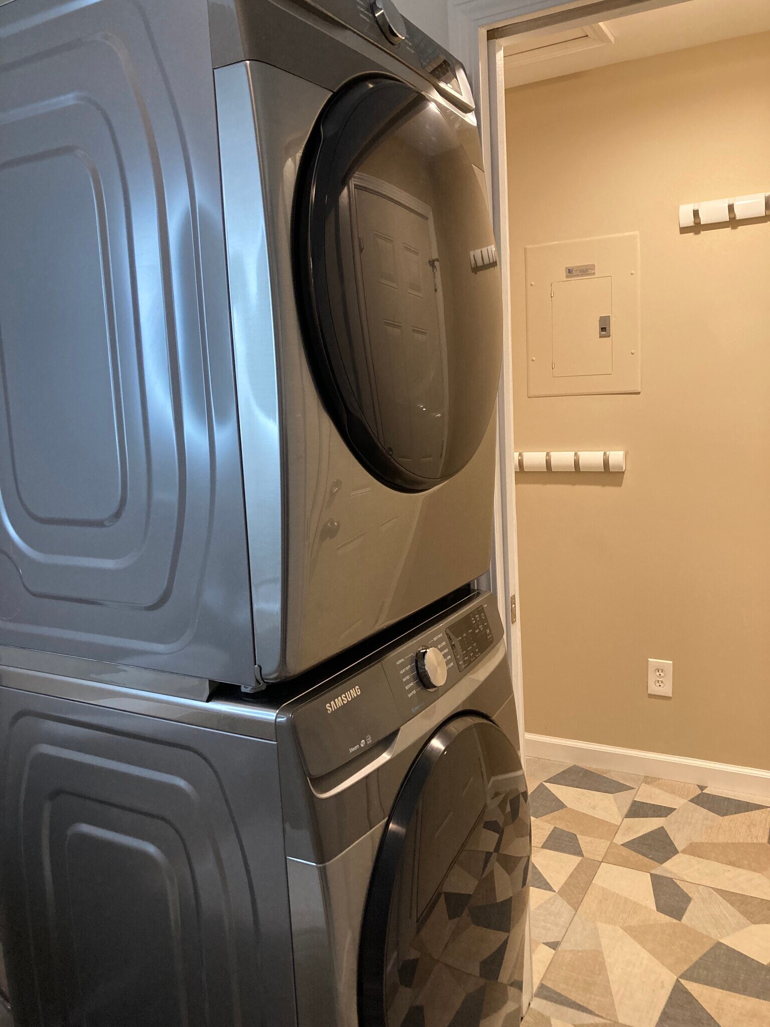 New washer and dryer - 1417 N Hamilton Ave