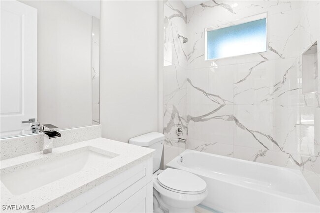 Building Photo - 2064 55th Terrace SW