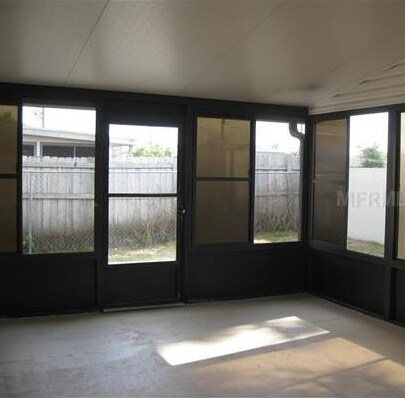 Building Photo - AWESOME 3/2 Home in East Orlando