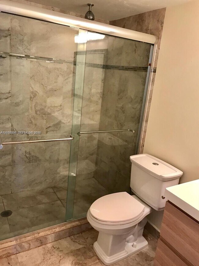 Building Photo - 13155 Ixora Ct